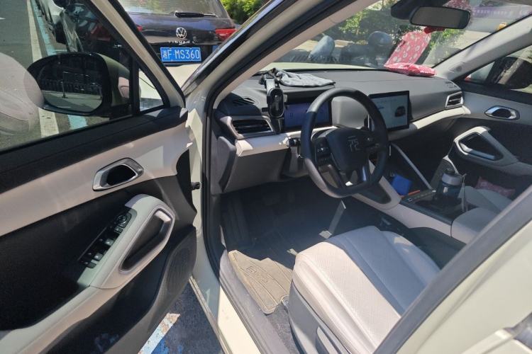 Used BYD Yuan UP 2025 Model 301KM Leading Version Driver Seat