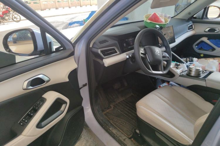 Used BYD Yuan UP 2025 Model 301KM Leading Version Driver Seat