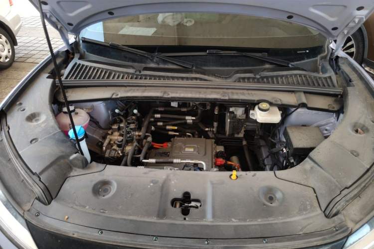 Used BYD Yuan UP 2025 Model 301KM Leading Version Engine Bay