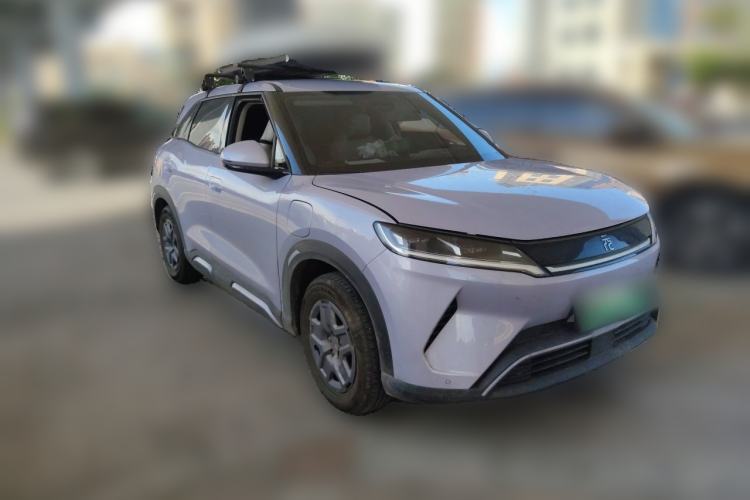Used BYD Yuan UP 2025 Model 301KM Leading Version Front Right 45 Deg