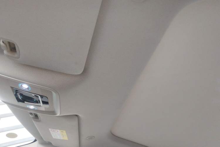 Used BYD Yuan UP 2025 Intelligent Driving Version 401 km Beyond-Range Edition Headliner