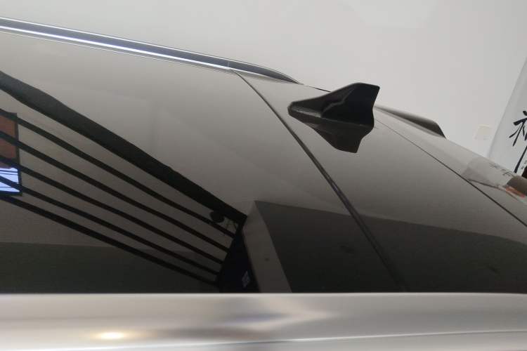 Used BYD Yuan UP 2025 Intelligent Driving Version 401 km Beyond-Range Edition Roof