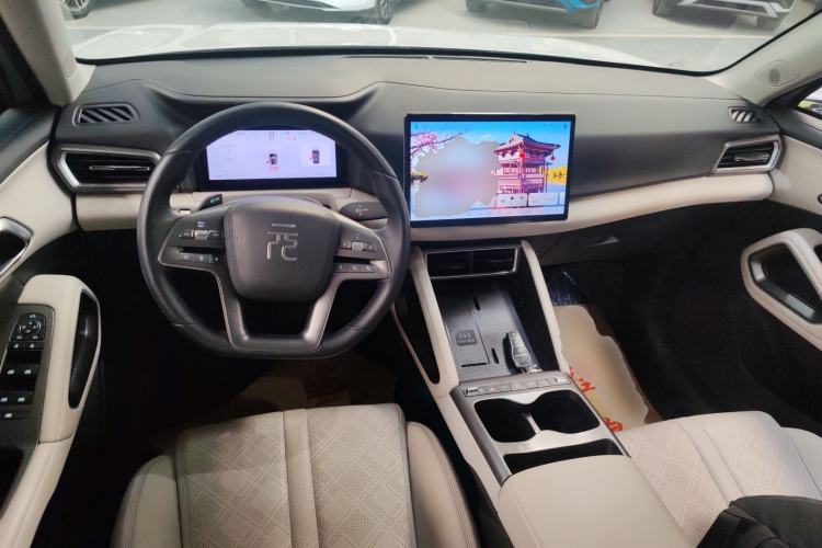 Used BYD Yuan UP 2025 Intelligent Driving Version 401 km Leading Edition Center Console