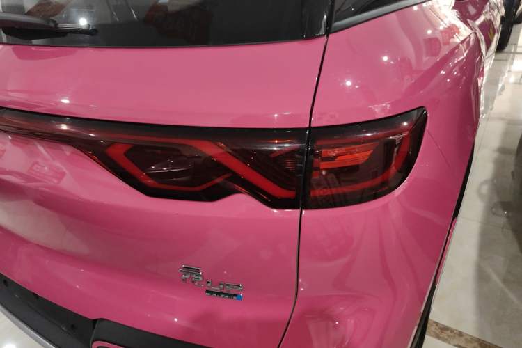 Used BYD Yuan UP 2025 Intelligent Driving Version 401 km Leading Edition Exterior 6