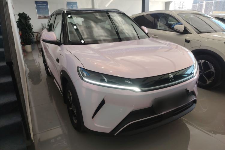 Used BYD Yuan UP 2025 Intelligent Driving Version 401 km Beyond-Range Edition Front Right 45 Deg