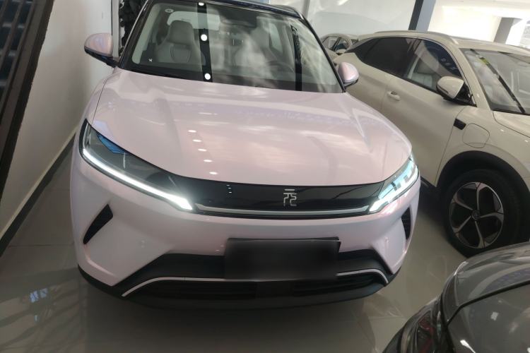 Used BYD Yuan UP 2025 Intelligent Driving Version 401 km Beyond-Range Edition Front