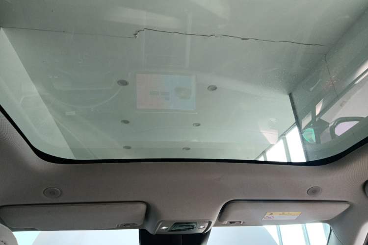 Used BYD Yuan UP 2025 Intelligent Driving Version 401 km Beyond-Range Edition Headliner