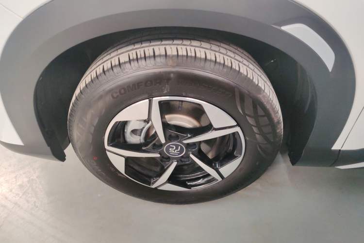 Used BYD Yuan UP 2025 Intelligent Driving Version 401 km Leading Edition Left Front Wheel Hub