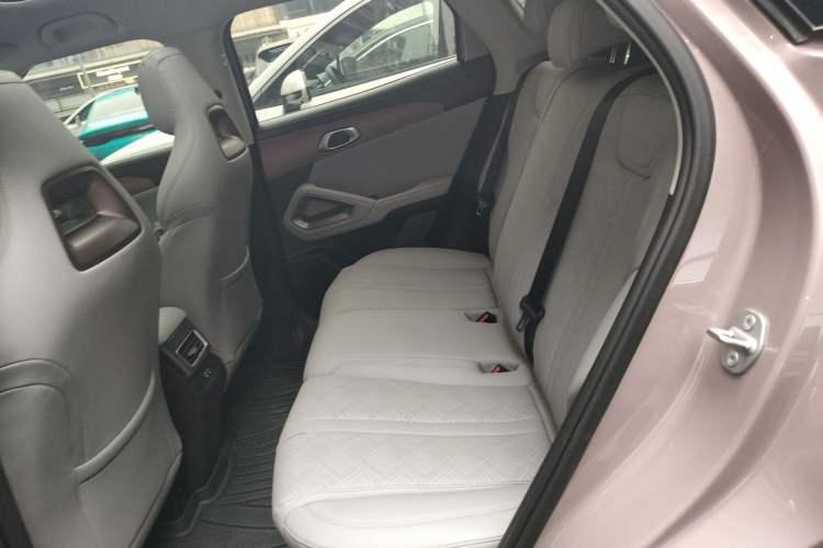 Used BYD Yuan UP 2025 Intelligent Driving Version 401 km Beyond-Range Edition Left Rear Seat
