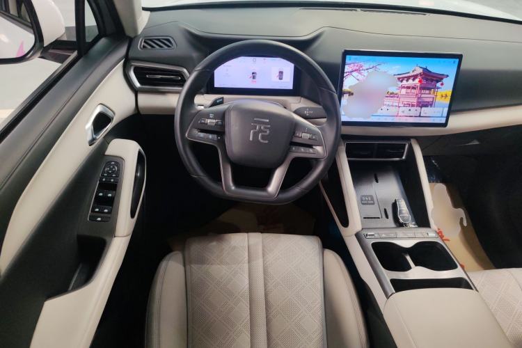 Used BYD Yuan UP 2025 Intelligent Driving Version 401 km Leading Edition Steering Wheel