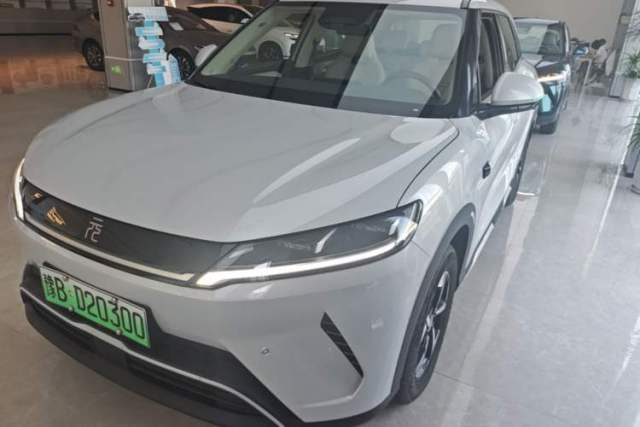 Used BYD Yuan UP 2025 Intelligent Driving Version 401 km Leading Edition