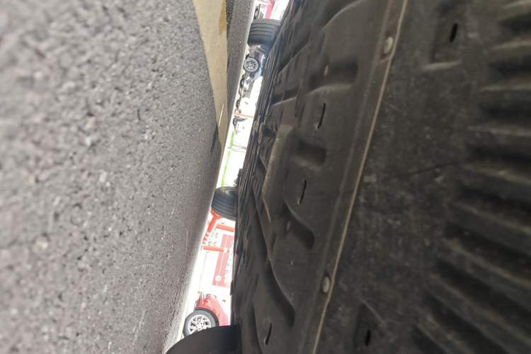 Used BYD Yuan UP 2025 Intelligent Driving Version 401 km Leading Edition Chassis Front