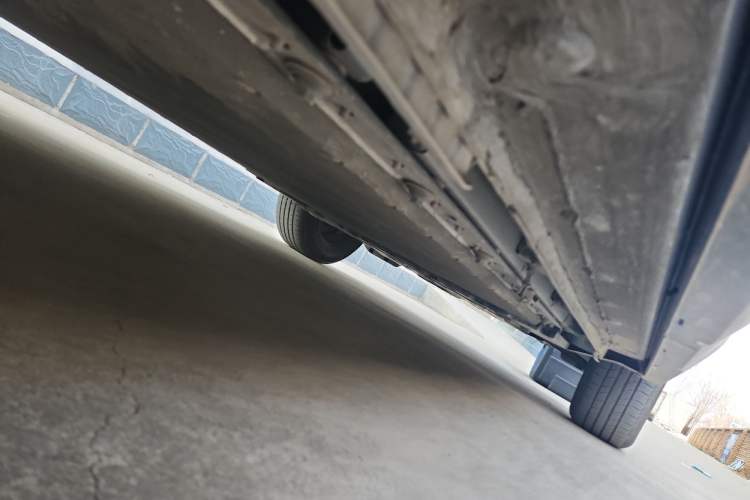 Used BYD Yuan UP 2025 Intelligent Driving Version 401 KM Dynamic Edition Chassis Rear Right
