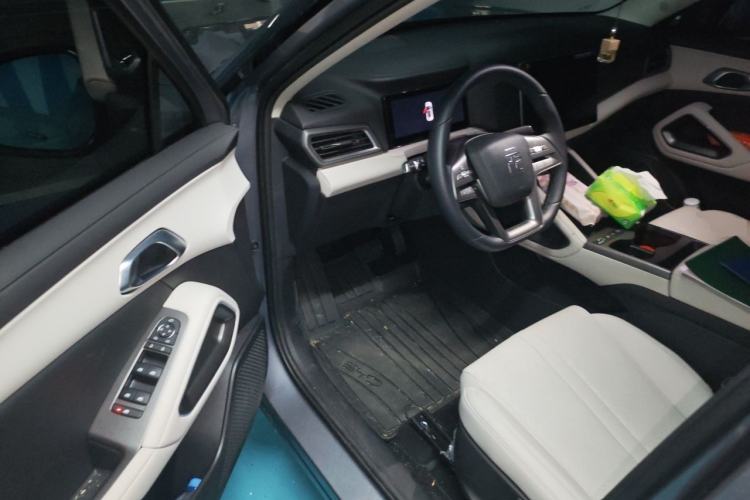 Used BYD Yuan UP 2025 Intelligent Driving Version 401 KM Dynamic Edition Driver Seat