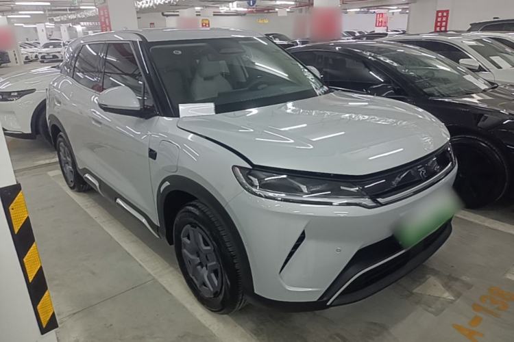 Used BYD Yuan UP 2025 Intelligent Driving Version 401 KM Dynamic Edition Exterior 1
