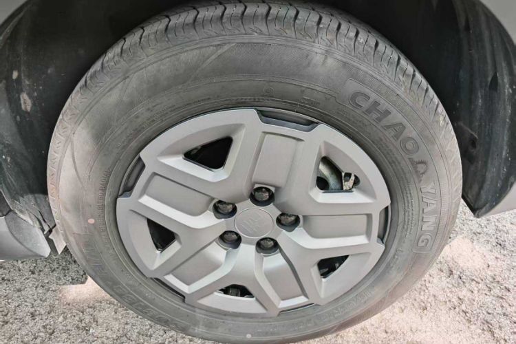 Used BYD Yuan UP 2025 Intelligent Driving Version 401 KM Dynamic Edition Exterior 9