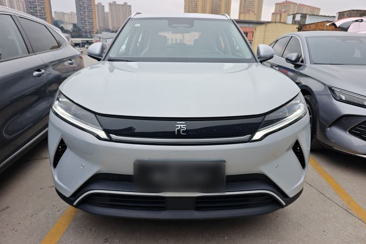 Used BYD Yuan UP 2025 Intelligent Driving Version 401 km Beyond-Range Edition Front