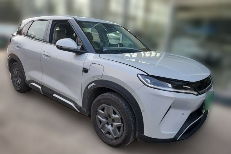 Used BYD Yuan UP 2025 Intelligent Driving Version 401 KM Dynamic Edition Front Right 45 Deg