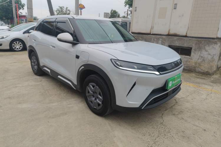 Used BYD Yuan UP 2025 Intelligent Driving Version 401 KM Dynamic Edition Front Right 45 Deg