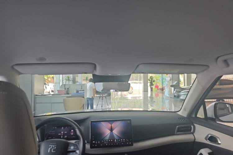 Used BYD Yuan UP 2025 Intelligent Driving Version 401 km Leading Edition Headliner