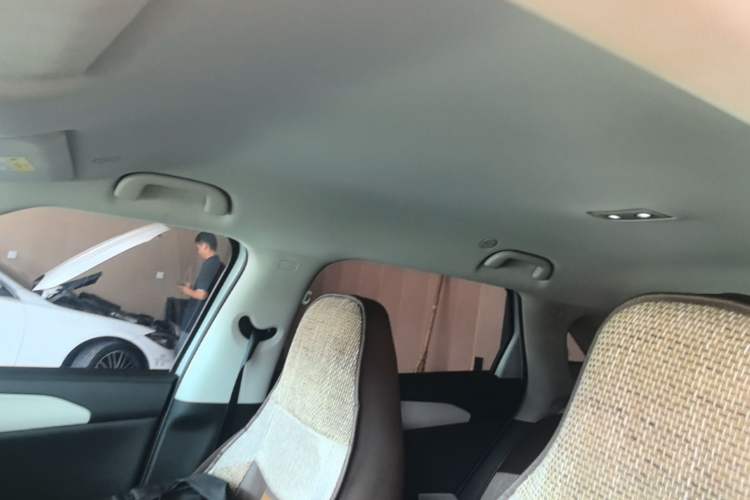 Used BYD Yuan UP 2025 Intelligent Driving Version 401 KM Dynamic Edition Headliner