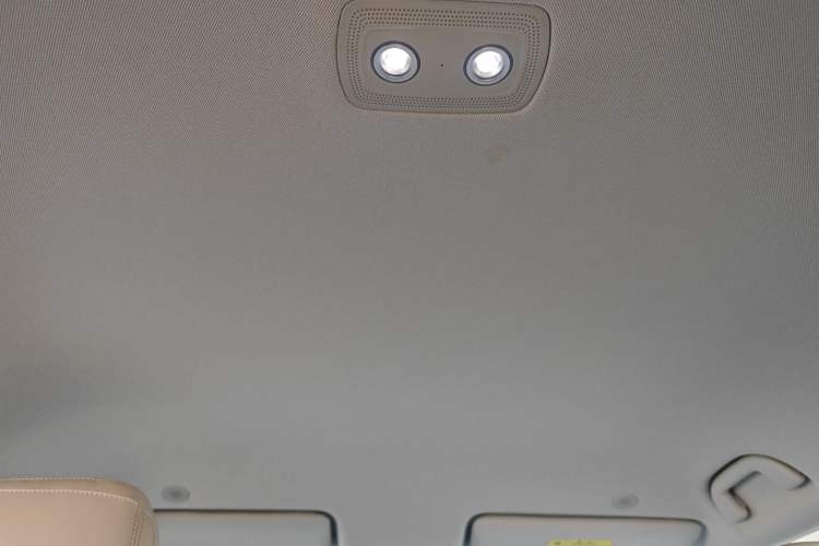Used BYD Yuan UP 2025 Intelligent Driving Version 401 km Leading Edition Headliner
