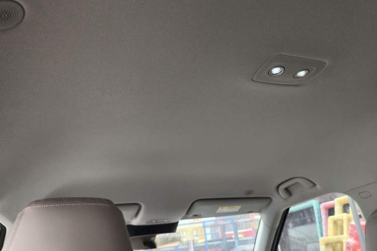 Used BYD Yuan UP 2025 Intelligent Driving Version 401 KM Dynamic Edition Headliner