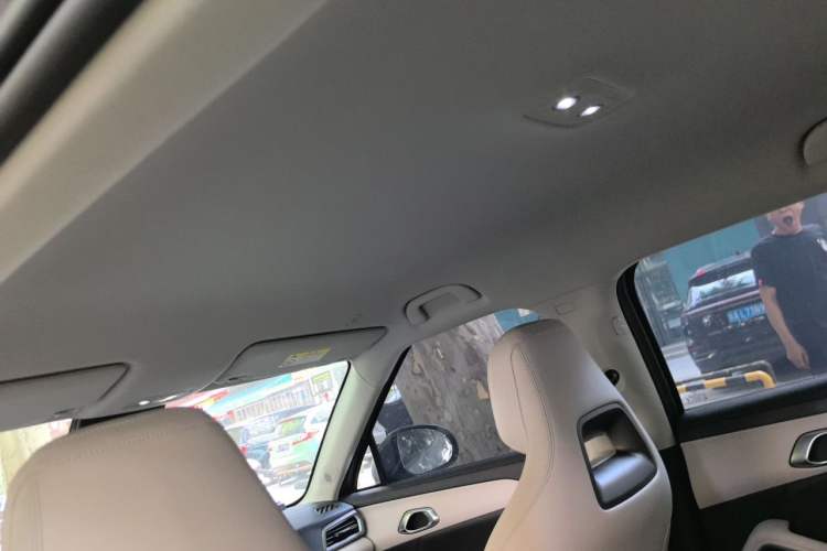 Used BYD Yuan UP 2025 Model 301KM Leading Version Headliner