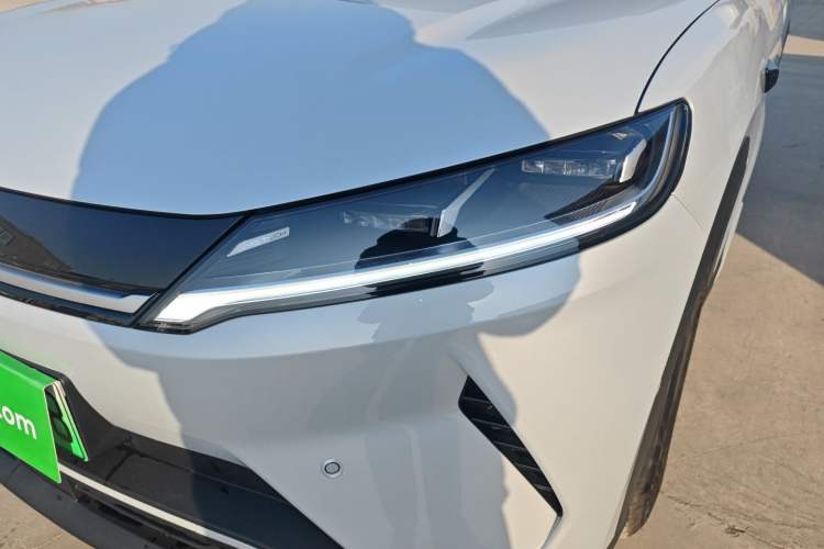 Used BYD Yuan UP 2025 Intelligent Driving Version 401 km Leading Edition Left Front Headlight