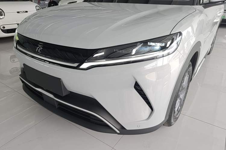 Used BYD Yuan UP 2025 Model 301KM Leading Version Left Front Headlight