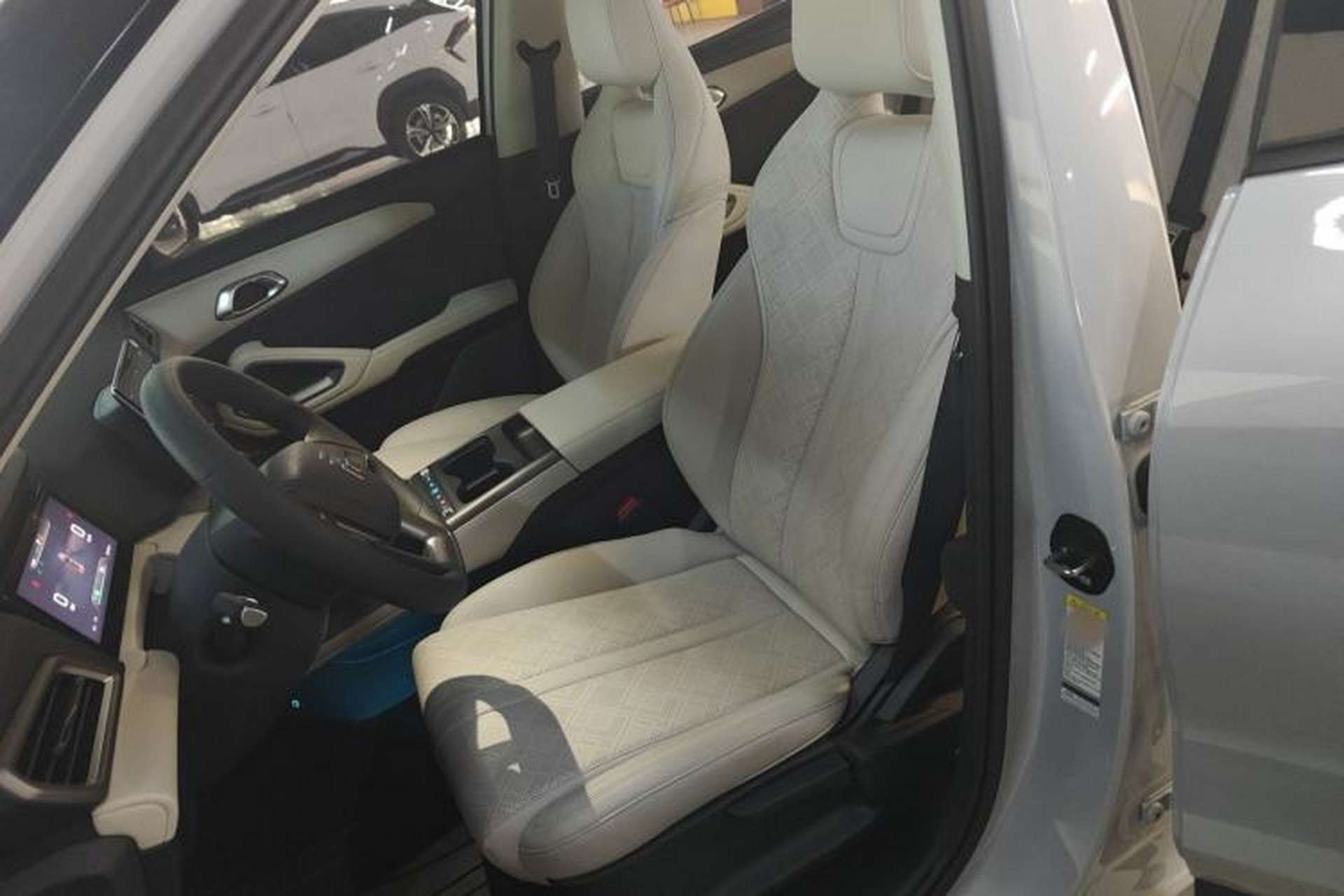 Used BYD Yuan UP 2025 Model 301KM Leading Version Left Front Seat