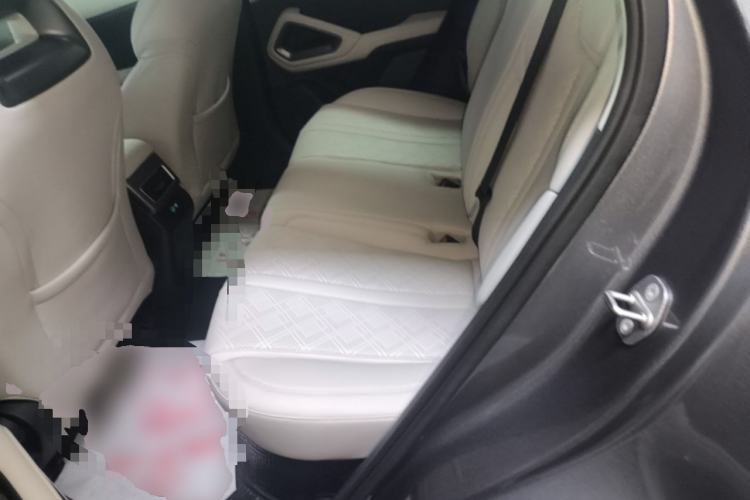 Used BYD Yuan UP 2025 Intelligent Driving Version 401 KM Dynamic Edition Left Rear Seat