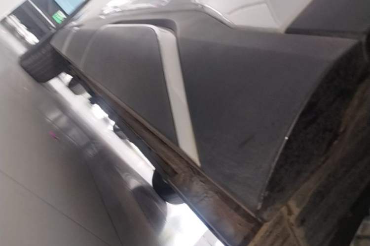 Used BYD Yuan UP 2025 Intelligent Driving Version 401 KM Dynamic Edition Left Side Sill