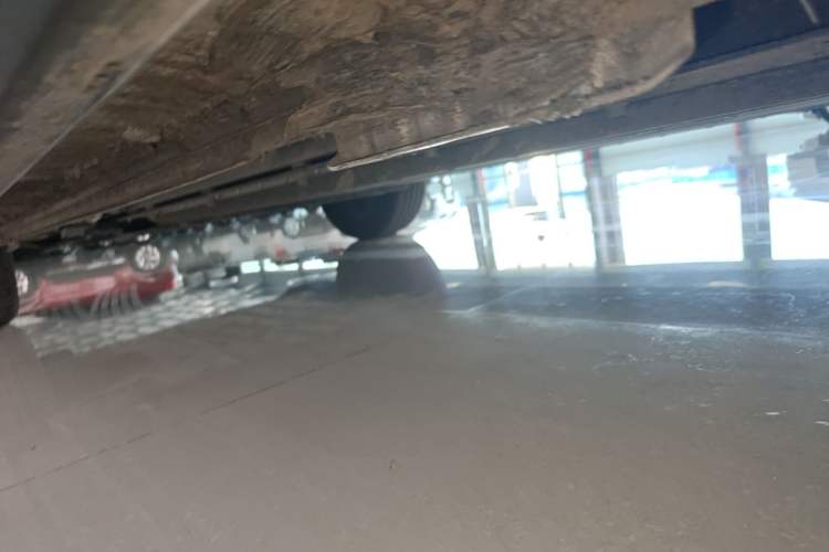 Used BYD Yuan UP 2025 Model 301KM Leading Version Left Side Sill