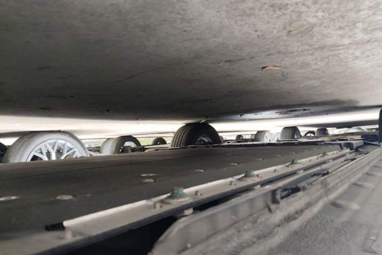 Used BYD Yuan UP 2025 Intelligent Driving Version 401 KM Dynamic Edition Left Side Sill