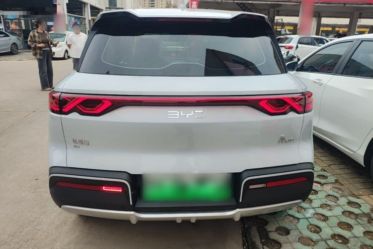 Used BYD Yuan UP 2025 Intelligent Driving Version 401 KM Dynamic Edition Rear