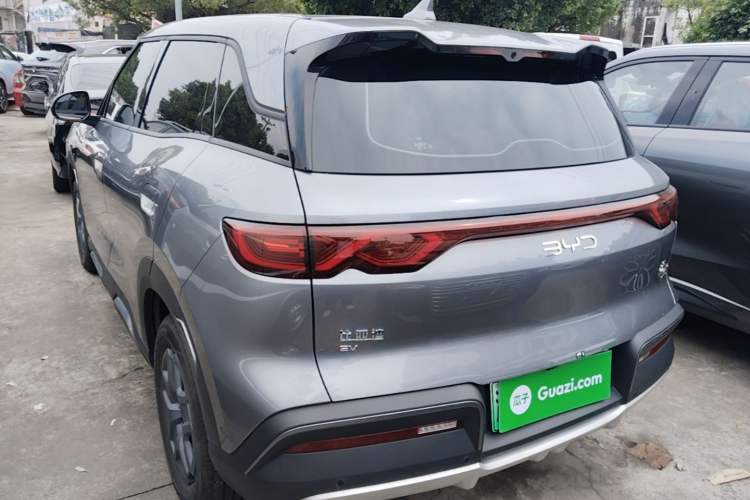 Used BYD Yuan UP 2025 Intelligent Driving Version 401 KM Dynamic Edition Rear Left 45 Deg