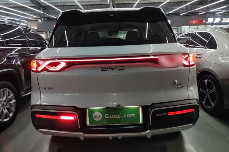 Used BYD Yuan UP 2025 Intelligent Driving Version 401 KM Dynamic Edition Rear