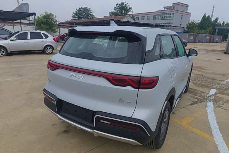 Used BYD Yuan UP 2025 Model 301KM Leading Version Rear Right 45 Deg