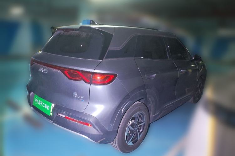 Used BYD Yuan UP 2025 Intelligent Driving Version 401 KM Dynamic Edition Rear Right 45 Deg