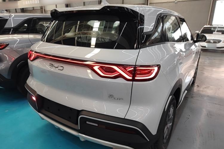 Used BYD Yuan UP 2025 Model 301KM Leading Version Rear Right 45 Deg