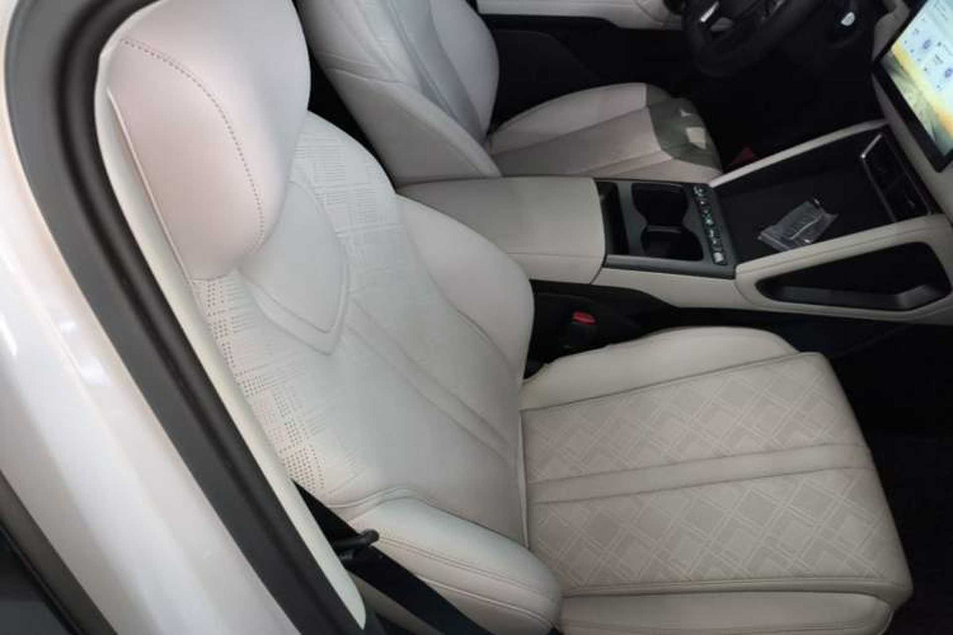 Used BYD Yuan UP 2025 Model 301KM Leading Version Right Front Seat