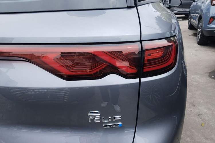 Used BYD Yuan UP 2025 Intelligent Driving Version 401 KM Dynamic Edition Right Rear Taillight