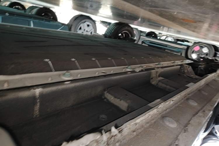 Used BYD Yuan UP 2025 Model 301KM Leading Version Right Side Sill