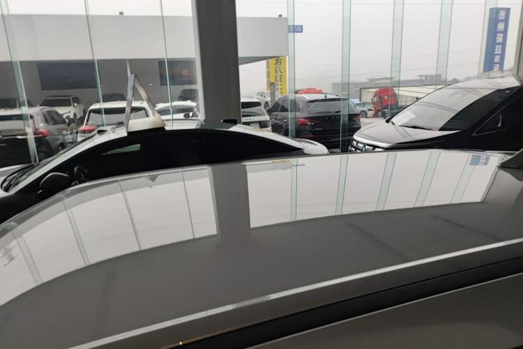 Used BYD Yuan UP 2025 Intelligent Driving Version 401 km Leading Edition Roof