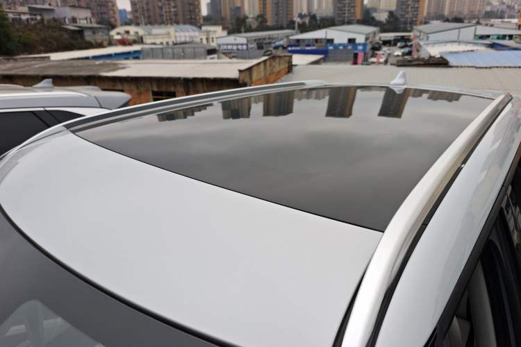 Used BYD Yuan UP 2025 Intelligent Driving Version 401 km Beyond-Range Edition Roof