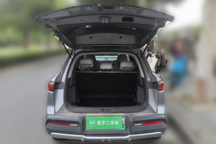 Used BYD Yuan UP 2025 Intelligent Driving Version 401 KM Dynamic Edition Trunk