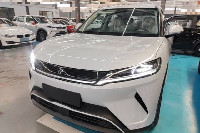 Used BYD Yuan UP 2025 Model 301KM Leading Version