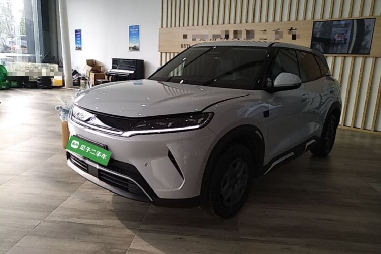 BYD Yuan UP 2025 Intelligent Driving Version 401 KM Dynamic Edition