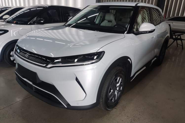 Gebrauchter BYD Yuan UP 2025 Model 301KM Leading Version Guazi used car, China used car export, Used car for sale, Used cars, Cheapest cars for sale